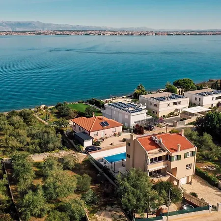 Villa Frida Sutomiscica