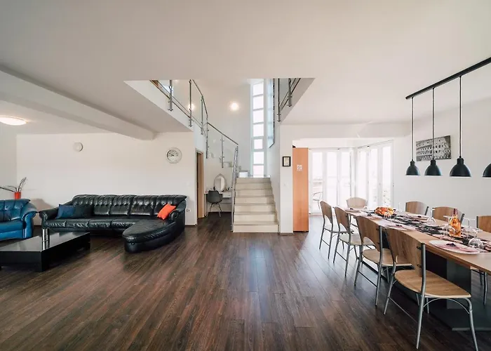 Frida فيلة Sutomiscica